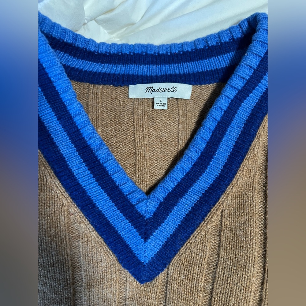 Madewell V-Neck Sweater - Tan and Blue - Picture 5 of 6